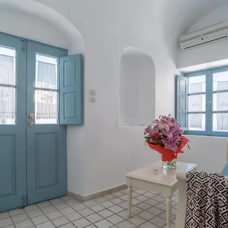 Ilioperato Otel Imerovigli (Santorini)