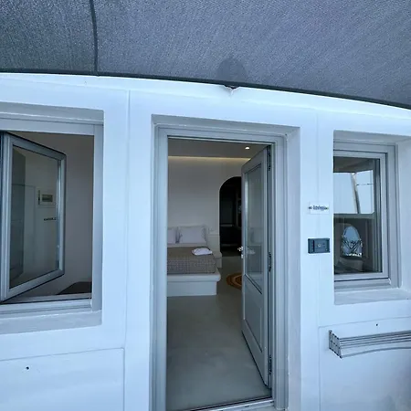 Ilioperato Otel Imerovigli (Santorini)